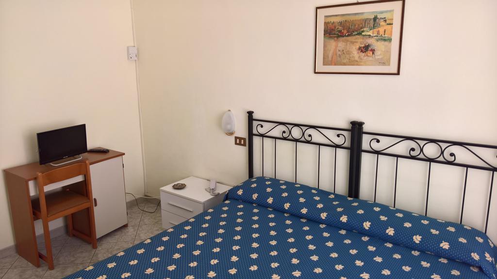 Albergo Golfo Follonica Kültér fotó