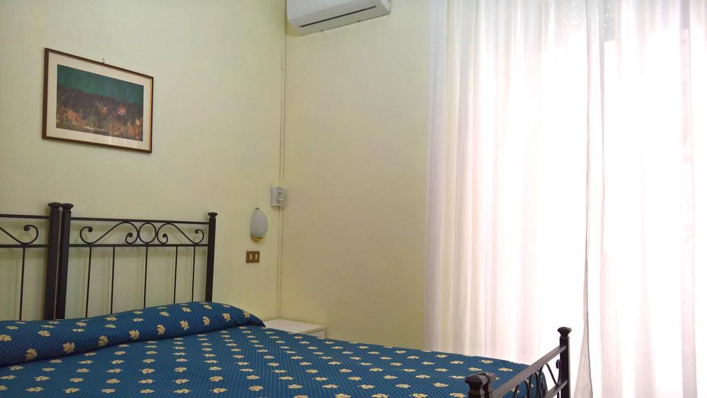 Albergo Golfo Follonica Kültér fotó